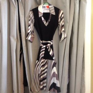 Bebe faux layered dress size small