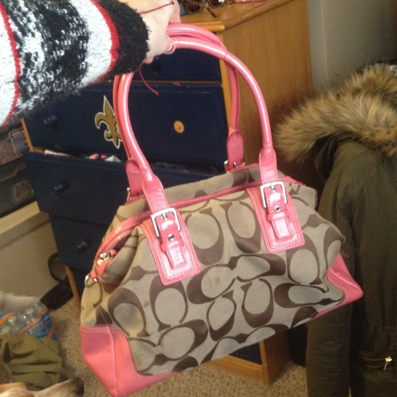 Coach shoulder purse