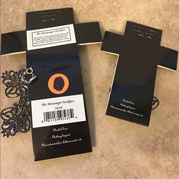 Cross jewelry - Picture 2 of 2