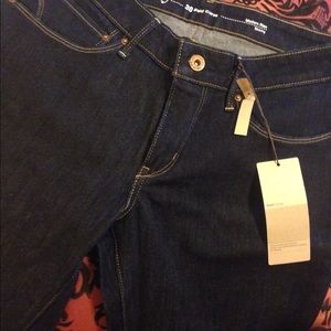 Levi's size 30 Bold curve fit w/tags