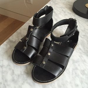 Madewell Gladiator Sandals size 6