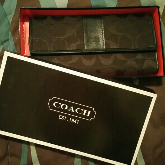 Coach wallet in black