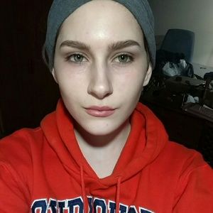 Meet your Posher, Kaitlin