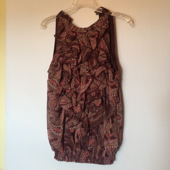 Mossimo sleeveless ruffle blouse