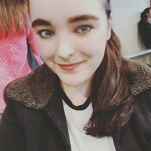 Meet your Posher, Casey