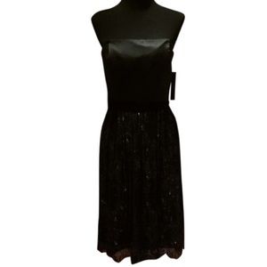 TAHARI Black Silk Strapless Metallic dress
