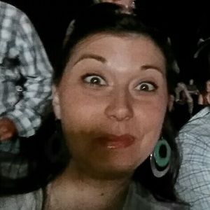 Meet your Posher, Priscilla