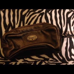 Fossil wristlet leather