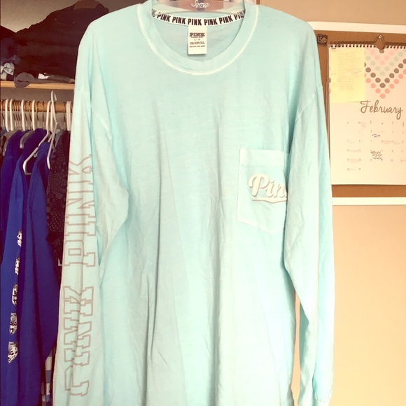 Light blue VS crewneck