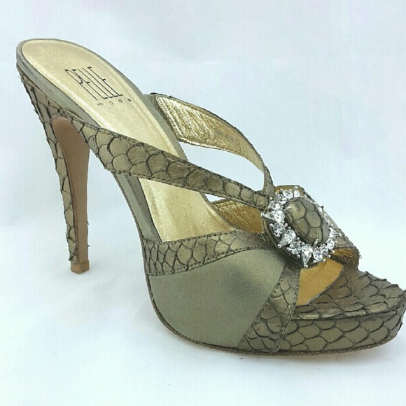 Pelle Moda shoes