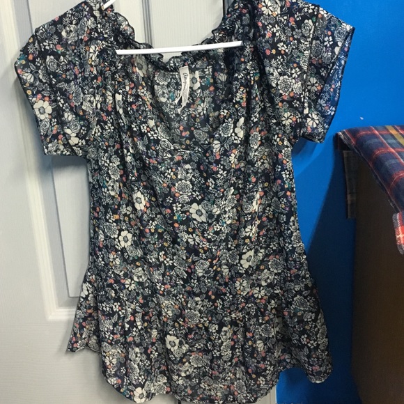 Floral blouse - Picture 1 of 1