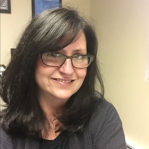 Meet your Posher, Christine