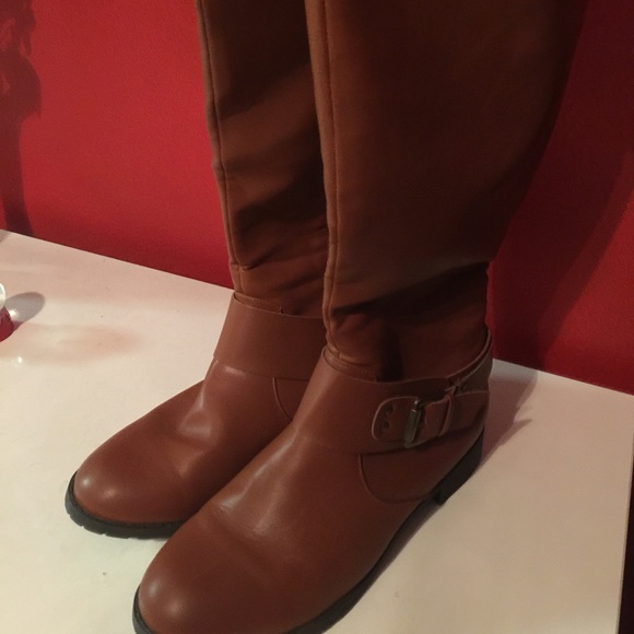Cute Brown Boots size 10.5. Brand New
