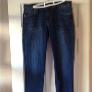 Kut from the kloth catherine boyfriend jean