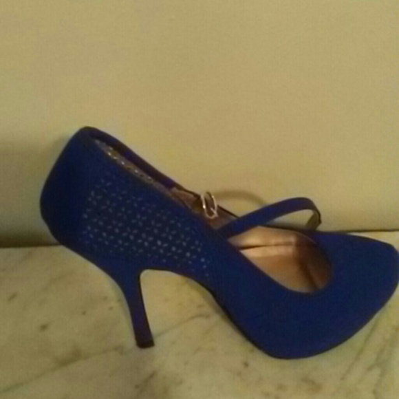 Blue platform heels - Picture 4 of 4