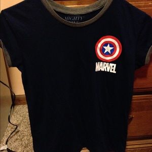 Medium Dark blue marvel t-shirt
