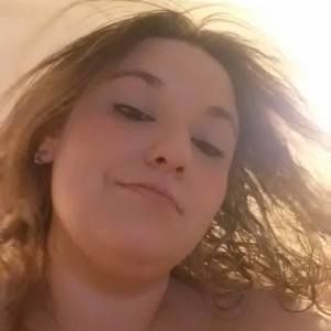 Meet your Posher, Felicia