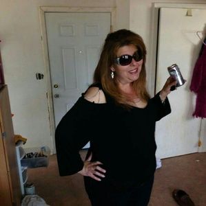 Meet your Posher, Bernadette