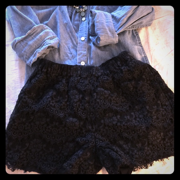 Lace shorts