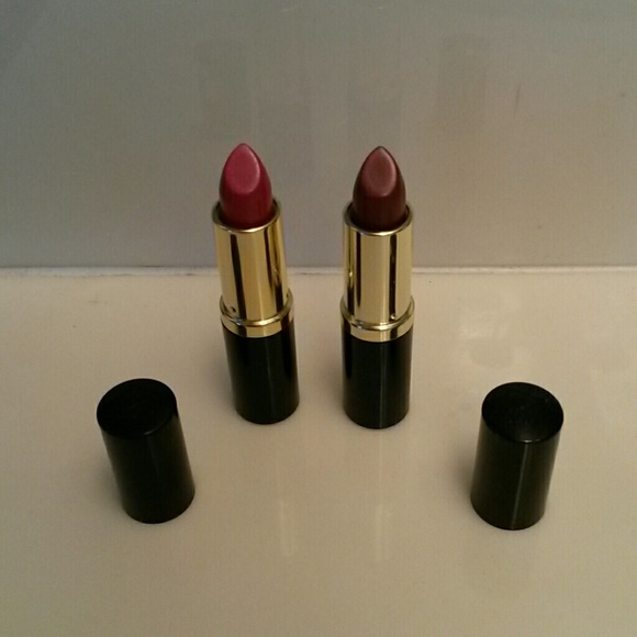 Estee Lauder Lipstick (2)