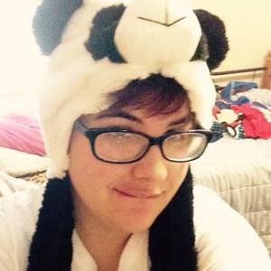 Meet your Posher, Camille