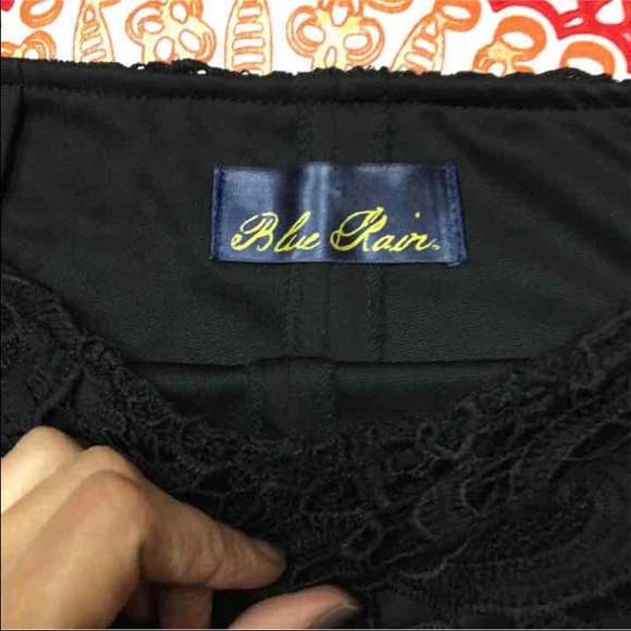 All lace high waisted shorts - Picture 2 of 2