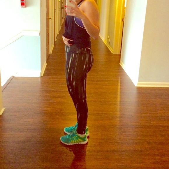 NWT Reebok workout leggings