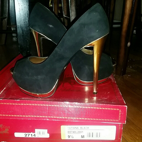 Platform Pumps - image 1