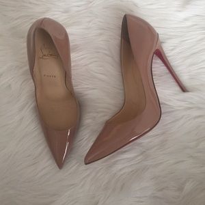 Christian Louboutin nude "so kate" pumps