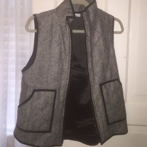 never worn vest