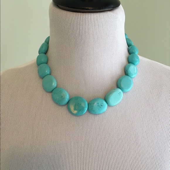 Turquoise beaded necklace