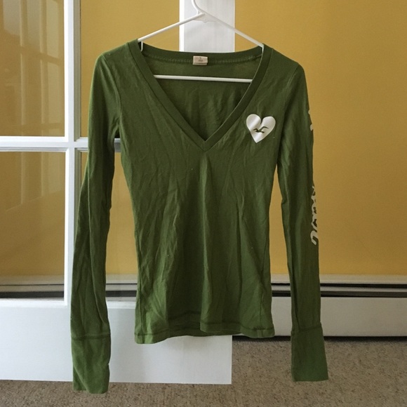 Hollister olive green v-neck tee
