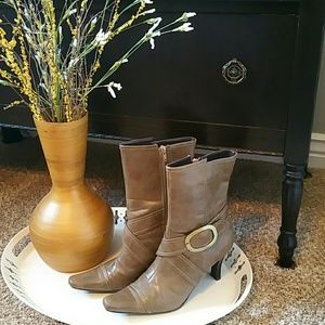 Mid calf heeled boots