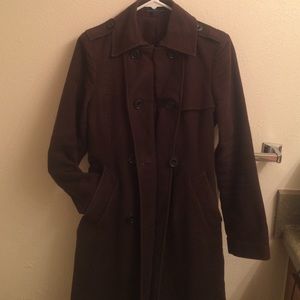 Thigh length brown Gap peacoat . Barely worn