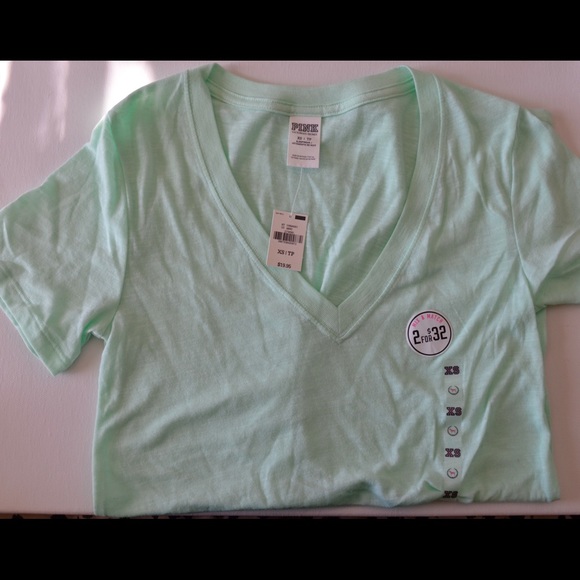 PINK Victoria's Secret Tops - NWT PINK VS Tee (XS)