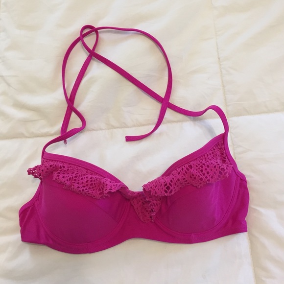 Balconet style swim top