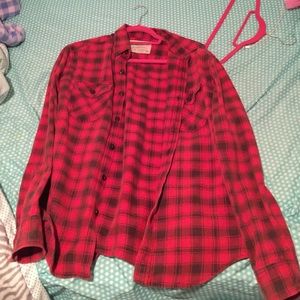 Men's flannel (can also be worn as a women's size
