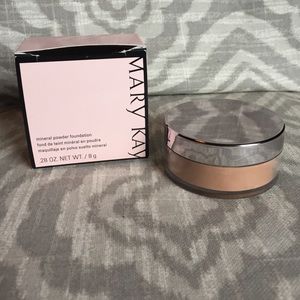 Mary Kay mineral powder foundation