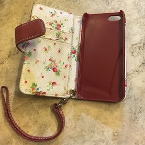 Super cute iPhone 5 wallet case!