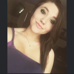 Meet your Posher, Bethany