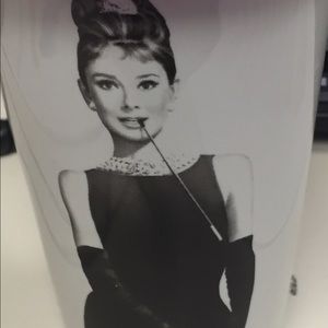 Meet your Posher, Abbie