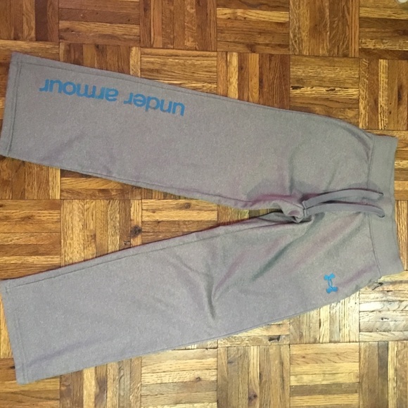 Youth Under Armour sweatpants