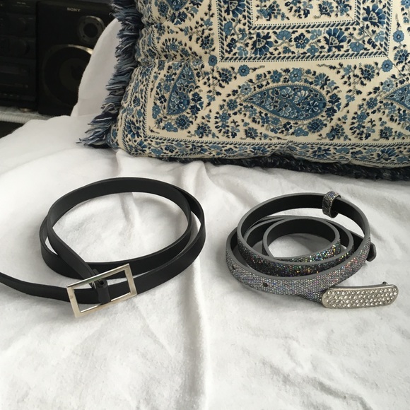 2 belts black and silver iridescent - Picture 1 of 3