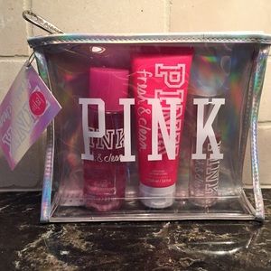 PINK fresh & clean Gift Set