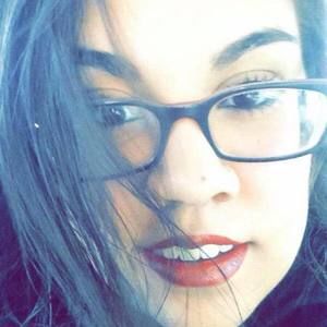 Meet your Posher, Miriam