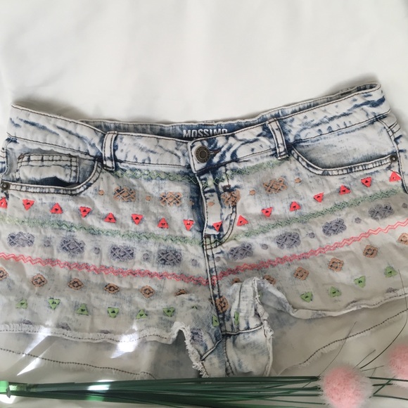 Mossimo Supply Co. Pants - Mossimo shorts