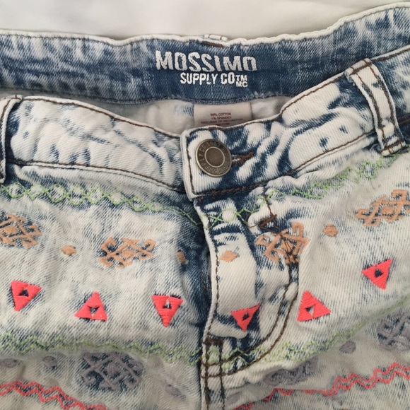Mossimo shorts - Picture 3 of 4