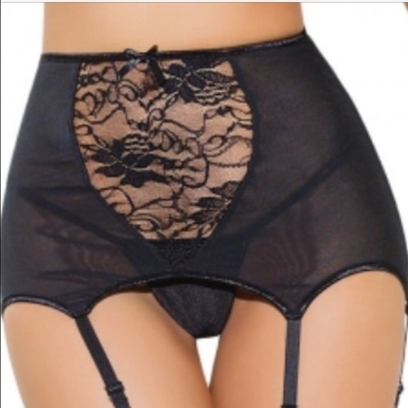 Garter belt