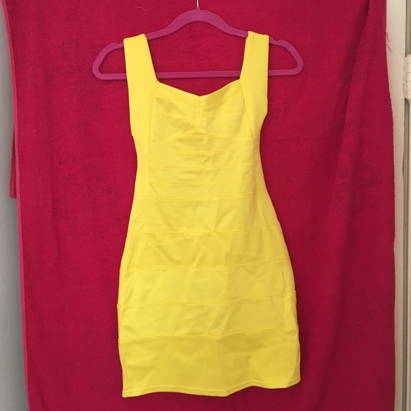 Bandage bodycon dress