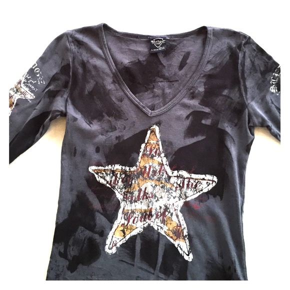 3/4 length sleeve graphic tee